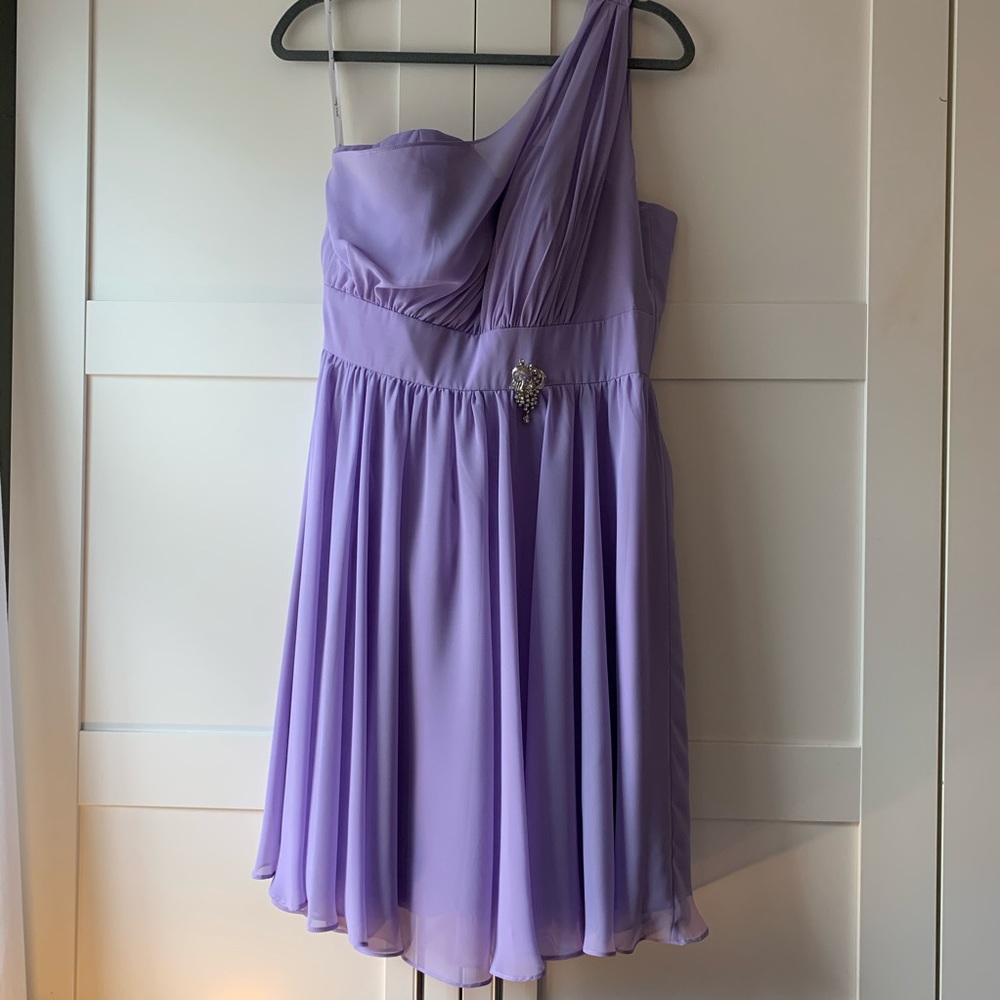 🏷NWT Pretty Maids lilac dress